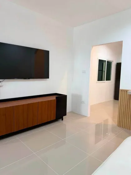 Newly Renovated 3-Bedroom Villa for Rent in Wichit, Phuket