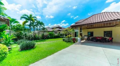 4-Bedroom, 5-Bathroom Villa with Garden near Bang Tao Beach