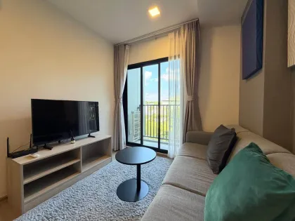 2 Beds 2 Baths Modern Pool View Condo at The Base Bukit