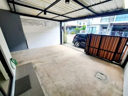 บ้านวิลล่าสวย 3 ห้องนอน ที่ปรุงสา วิลล์ กะทู้-สามกอง