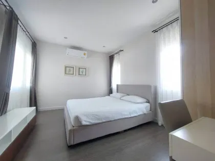 4-Schlafzimmer-Villa zur Miete in Saransiri Koh Kaew nahe BISP
