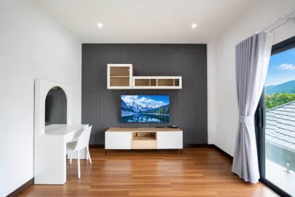Pet-Friendly Private Pool Villa for Rent Near Robinson Lifestyle Thalang