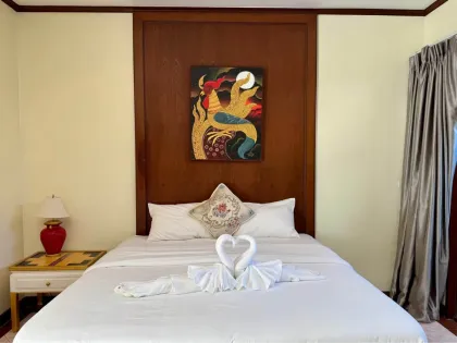4-Schlafzimmer 5-Badezimmer Villa mit Pool in Cherngtalay