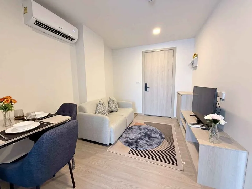 คอนโดมุม 1 ห้องนอน 1 ห้องน้ำ ที่รีฟ กะทู้ ให้เช่า