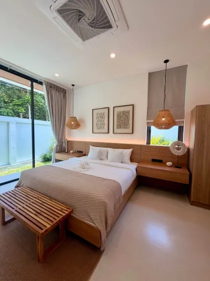 บ้านวิลล่าสระว่ายน้ำส่วนตัวใหม่เอี่ยมให้เช่าในป่าคลอก, ถลาง