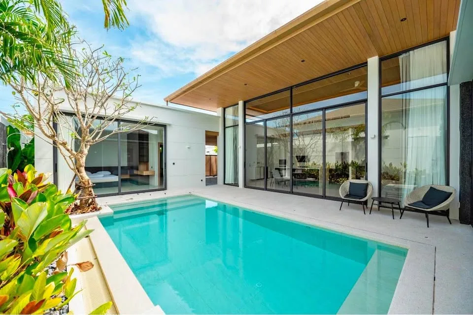 Modern 3-Bedroom Villa with Pool in Koh Kaew