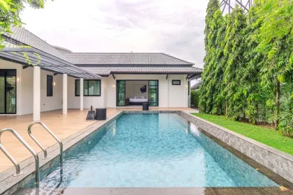 Private 3-Bedroom Villa Near Bangtao Beach for Rent