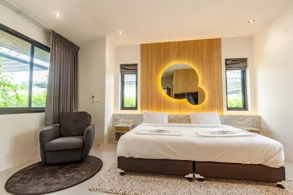 Private 3-Bedroom Villa Near Bangtao Beach for Rent