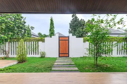 Private 3-Bedroom Villa Near Bangtao Beach for Rent