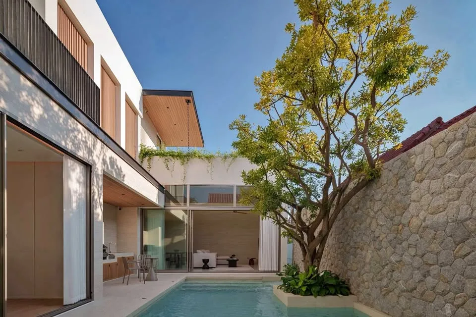 Villa de lujo con 4 habitaciones y piscina en alquiler en Rawai Phuket