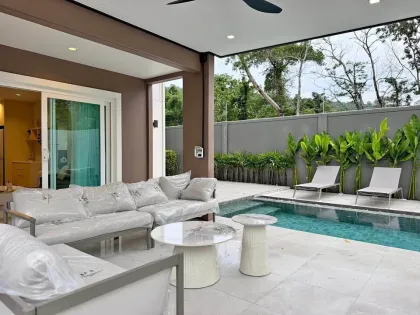 Villa de 4 habitaciones con piscina en Saransiri Retreat, Kohkaew, Phuket