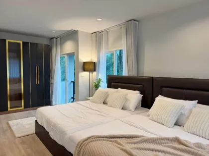 Villa de 4 habitaciones con piscina en Saransiri Retreat, Kohkaew, Phuket