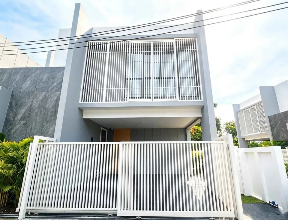 4-Zimmer Smart Pool Villa zur Miete in Larimar Villa, Chalong