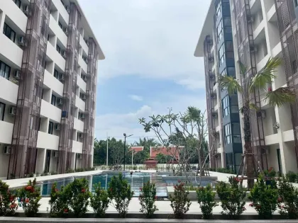 Modernes 1-Zimmer-Apartment zur Miete in Nai Harn, Phuket