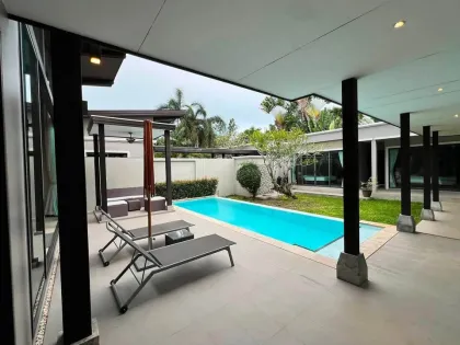 Luxury 3-Bedroom Pool Villa for Rent in Baan Wanna Villa, Koh Kaew