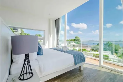 Luxury 6-Bedroom Villa with Private Pool in Patong