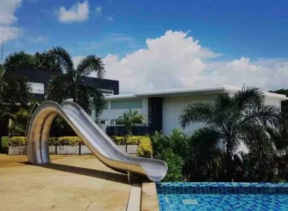 Luxury 6-Bedroom Villa with Private Pool in Patong