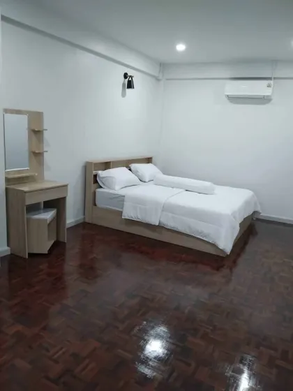 อพาร์ตเมนต์ 3 ห้องนอน ใกล้สถานีตำรวจกะทู้ พร้อมอนุญาตสัตว์เลี้ยง
