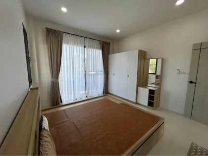 Casa semi amueblada nueva de 2 habitaciones con jardín en Rawai