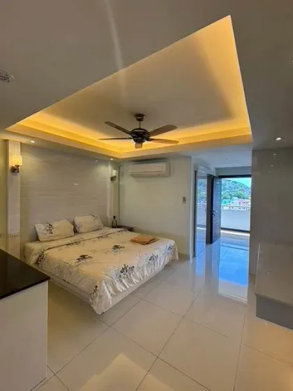Geräumige 1-Zimmer-Wohnung im Phuket Palace Condominium