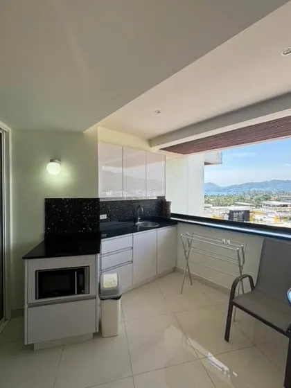 Geräumige 1-Zimmer-Wohnung im Phuket Palace Condominium