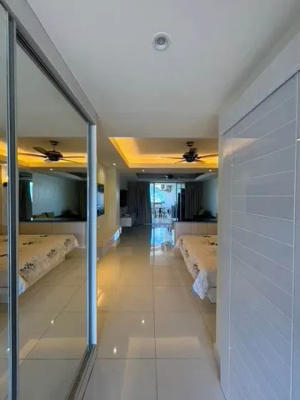Geräumige 1-Zimmer-Wohnung im Phuket Palace Condominium