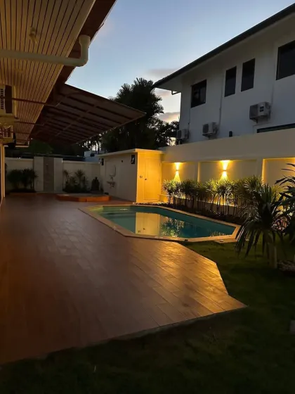 Schöne 3-Zimmer-Villa mit privatem Pool zur Miete in Kathu
