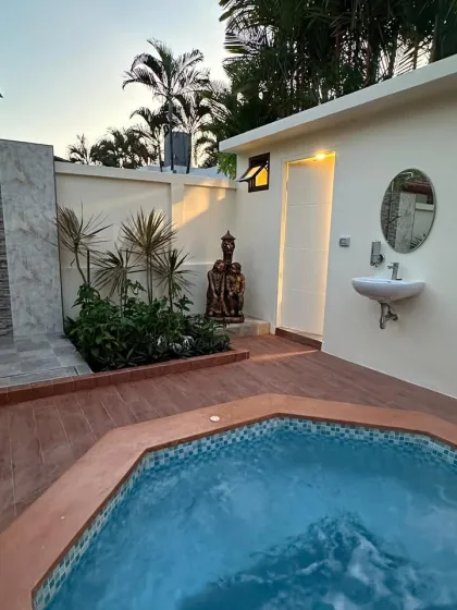 Schöne 3-Zimmer-Villa mit privatem Pool zur Miete in Kathu