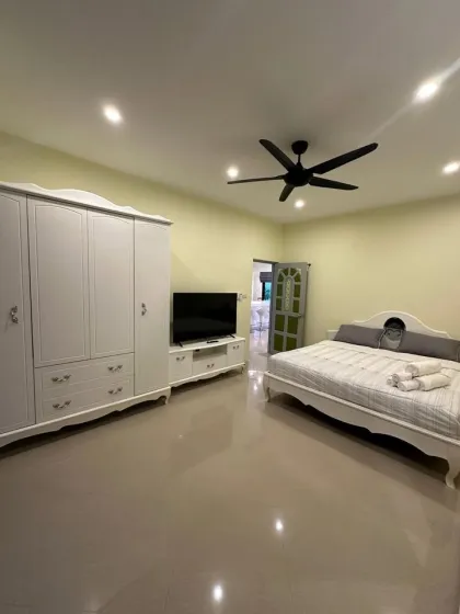 Schöne 3-Zimmer-Villa mit privatem Pool zur Miete in Kathu
