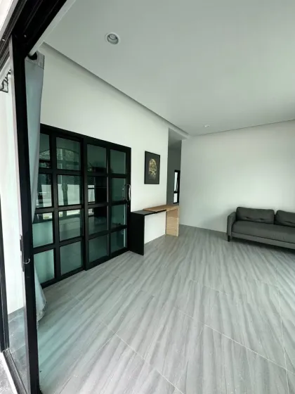 บ้านใหม่ 2 ห้องนอนให้เช่าใกล้โรบินสันถลาง