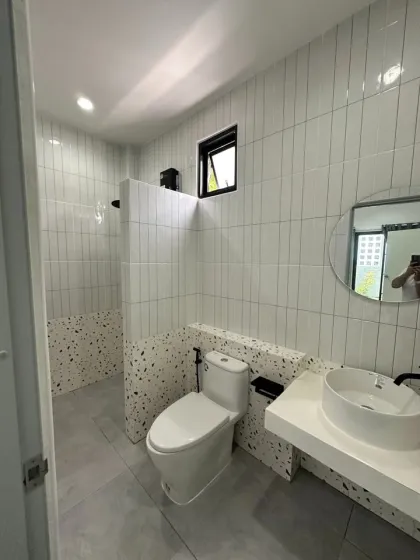 บ้านใหม่ 2 ห้องนอนให้เช่าใกล้โรบินสันถลาง