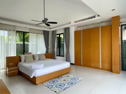 Ruhige 3-Zi.-Villa mit Bergblick in Cherng Talay