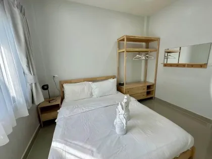 Moderne 3-Schlafzimmer-Poolvilla zur Miete in Rawai