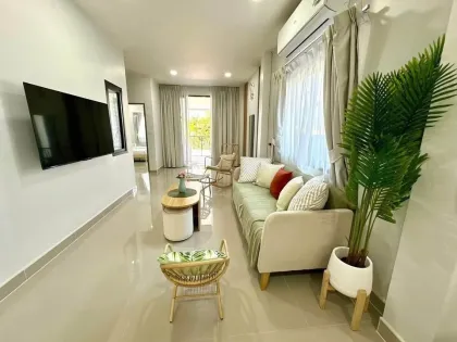 Moderne 3-Schlafzimmer-Poolvilla zur Miete in Rawai