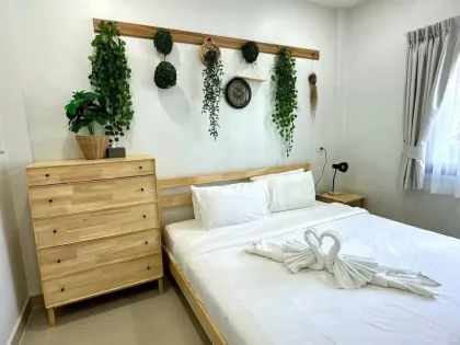 Moderne 3-Schlafzimmer-Poolvilla zur Miete in Rawai