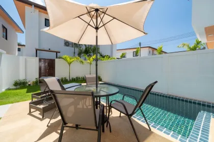 Villa privée 3 chambres avec piscine à Kamala - Goldena Twin