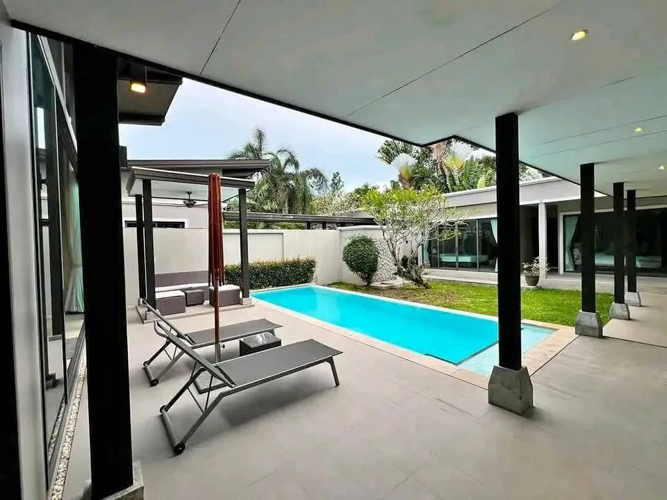 Luxury 3-Bedroom Pool Villa for Rent in Baan Wana, Kamala