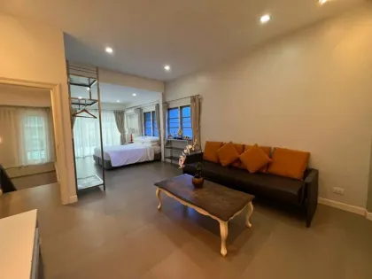 Villa 4 chambres proche plage de Kamala, animaux acceptés