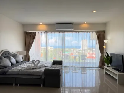 Schicke 1-Zimmer-Wohnung mit Meerblick am Karon Beach