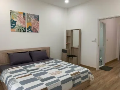 New 2-Storey House for Rent with 2 Beds and 2 Baths in Phuket City