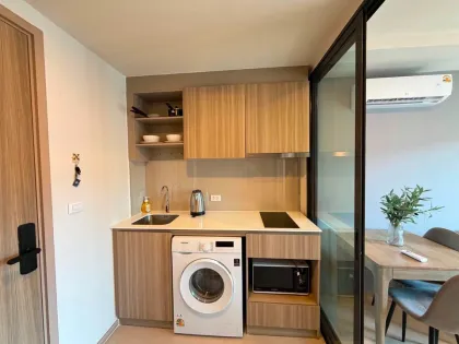 Moderne 1-Zimmer-Wohnung im THE BASE Rise von Sansiri