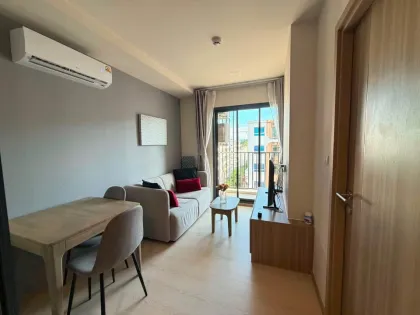 Moderne 1-Zimmer-Wohnung im THE BASE Rise von Sansiri
