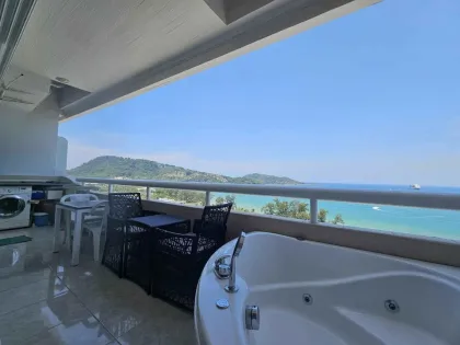 临近芭东海滩海景两卧室公寓出租