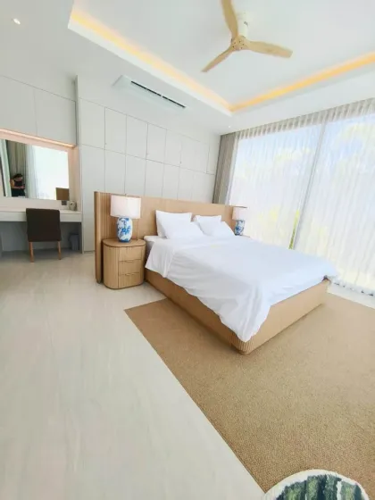 Bright 4BR Pool Villa Near BISP with Private Pool & Amenities