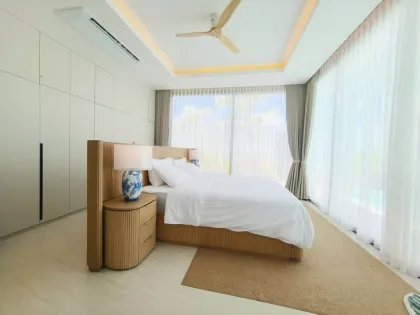 Bright 4BR Pool Villa Near BISP with Private Pool & Amenities