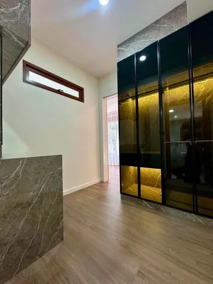 Poolvilla mit 4 Schlafzimmern zur Miete in Koh Kaew