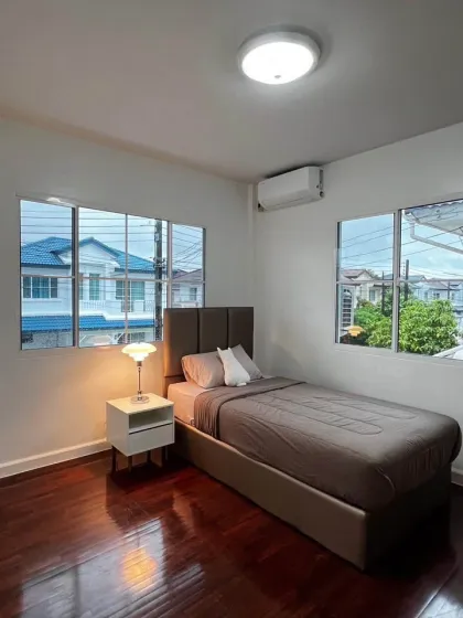 Villa 3 Chambres avec Piscine Privée à Louer Longue Durée