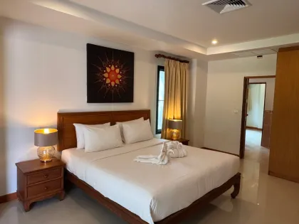 Apartamento 2 dormitorios 1.5 baños en Surin Sabai Condominium