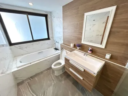 Private Poolvilla zur Miete in Chalong, nahe dem Großen Buddha