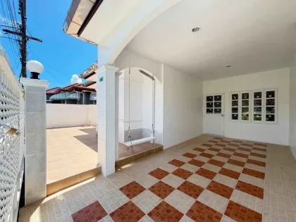 普吉岛 Wichit Phuket Villa 5 2卧室舒适出租屋